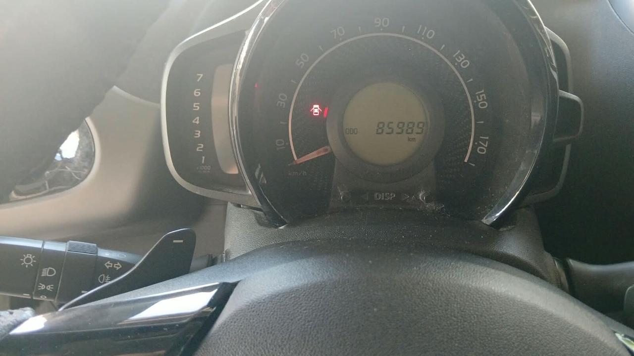 Toyota Aygo Connect 1.0 VVT-i 72 CV 5 porte x-clusiv MMT
