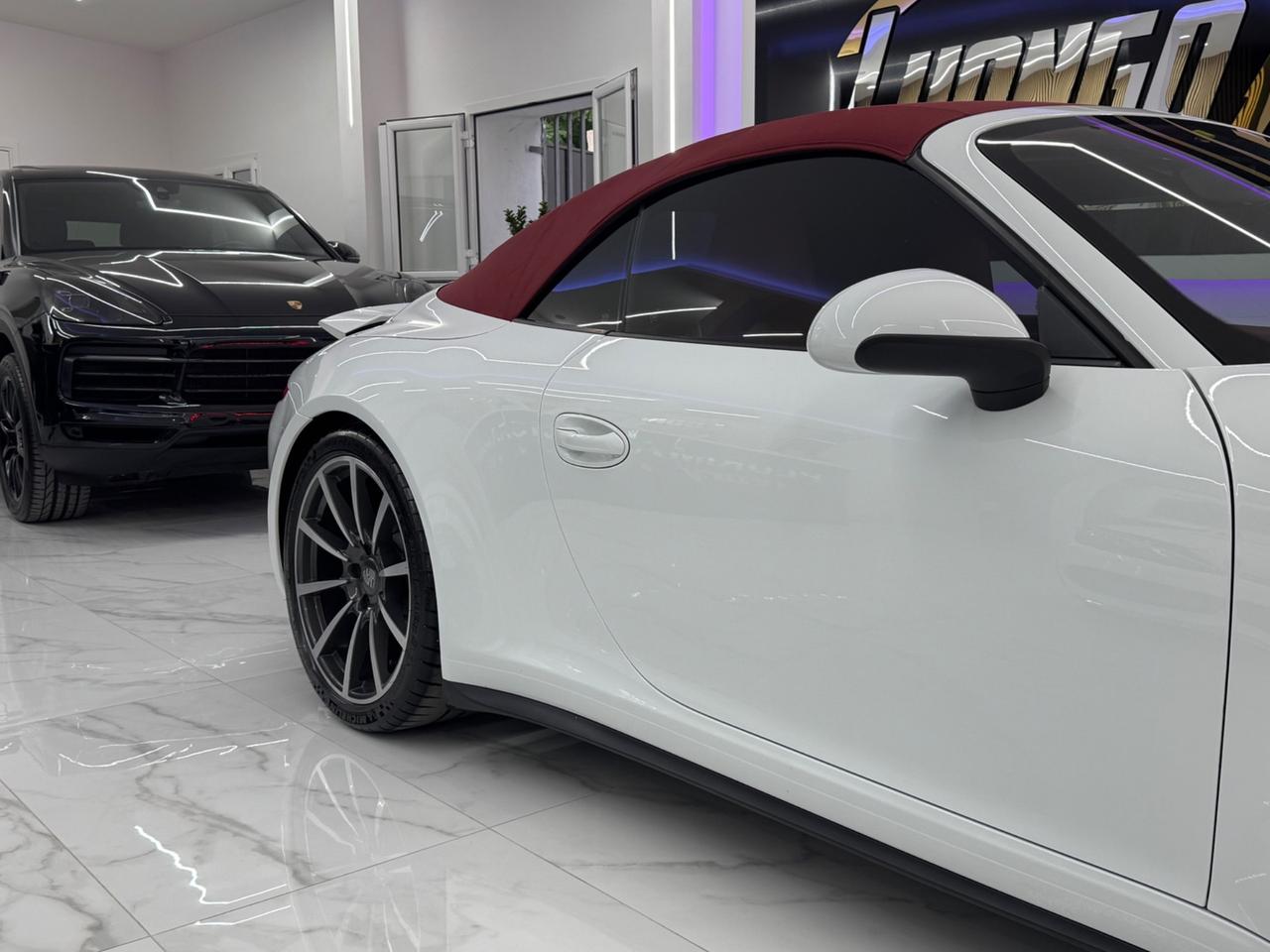 Porsche 911 3.8 Carrera 4S Cabriolet Rosso Cartier