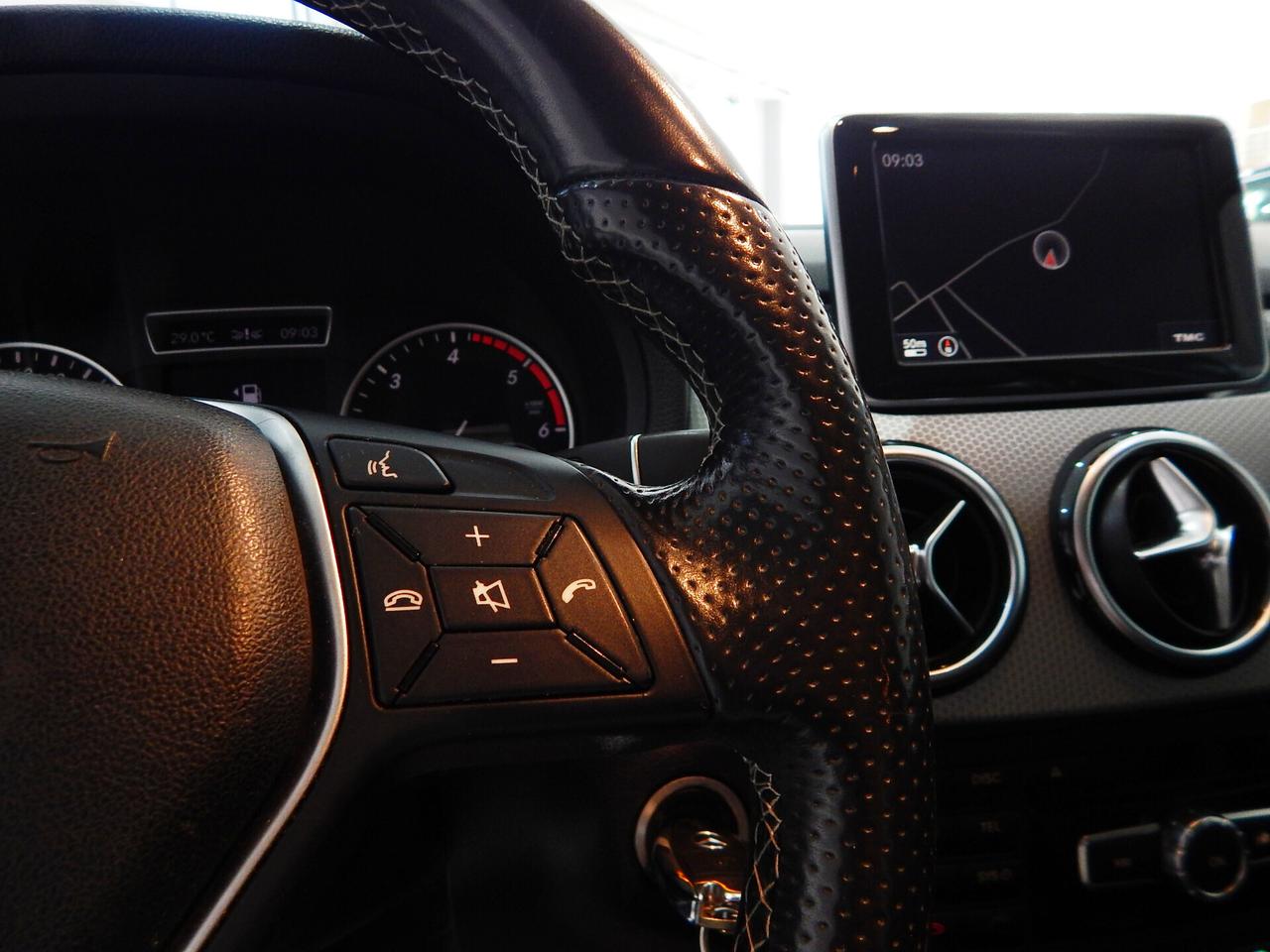 Mercedes-Benz B 180 cdi Executive Aut. NAVI-PELLE-PARK-KAMERA-LED