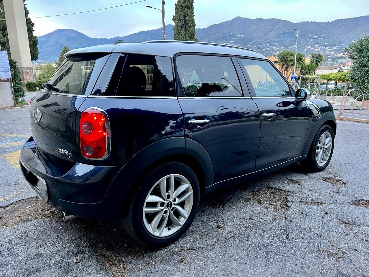 Mini Cooper D Countryman Automatica