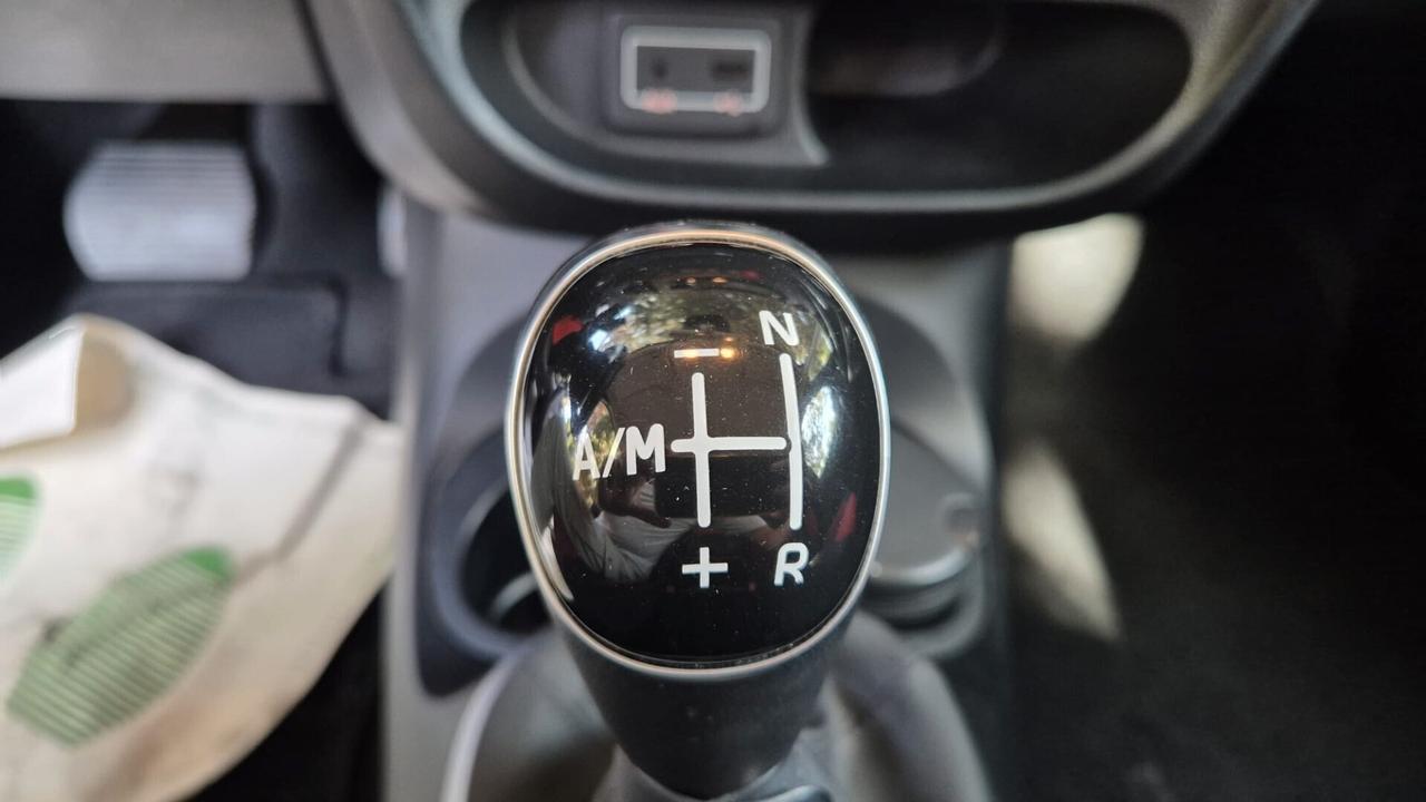 Fiat 500L 1.3 Mjt 95 CV Dualogic Lounge NEOP 2016 AUTO leggi testo