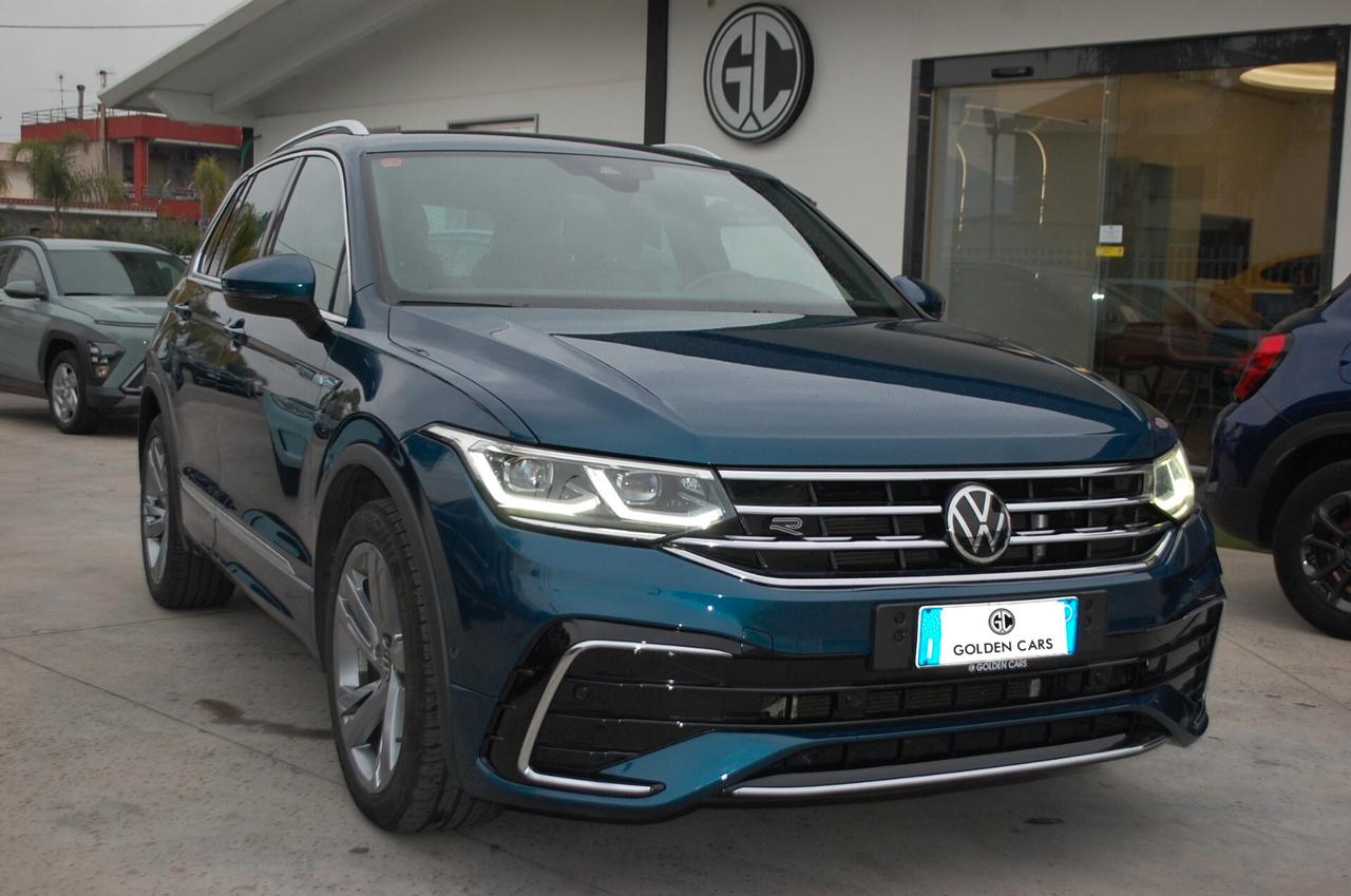 Volkswagen Tiguan 2.0 tdi R-Line 150CV dsg Uff Italy Navi Virtual