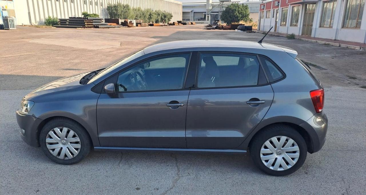 Volkswagen Polo 1.6 5 porte GPL *BASSI CONSUMI*