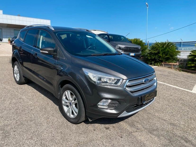 Ford Kuga 2.0 TDCI 120 CV S&S 2WD Powershift Business