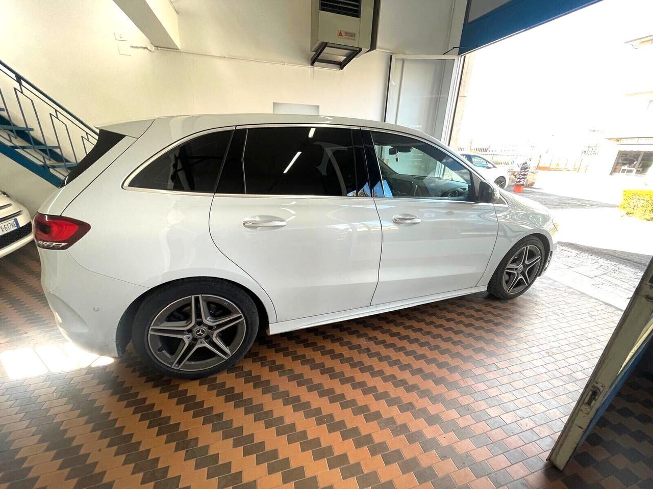 Mercedes-benz B 200 Automatic Premium AMG