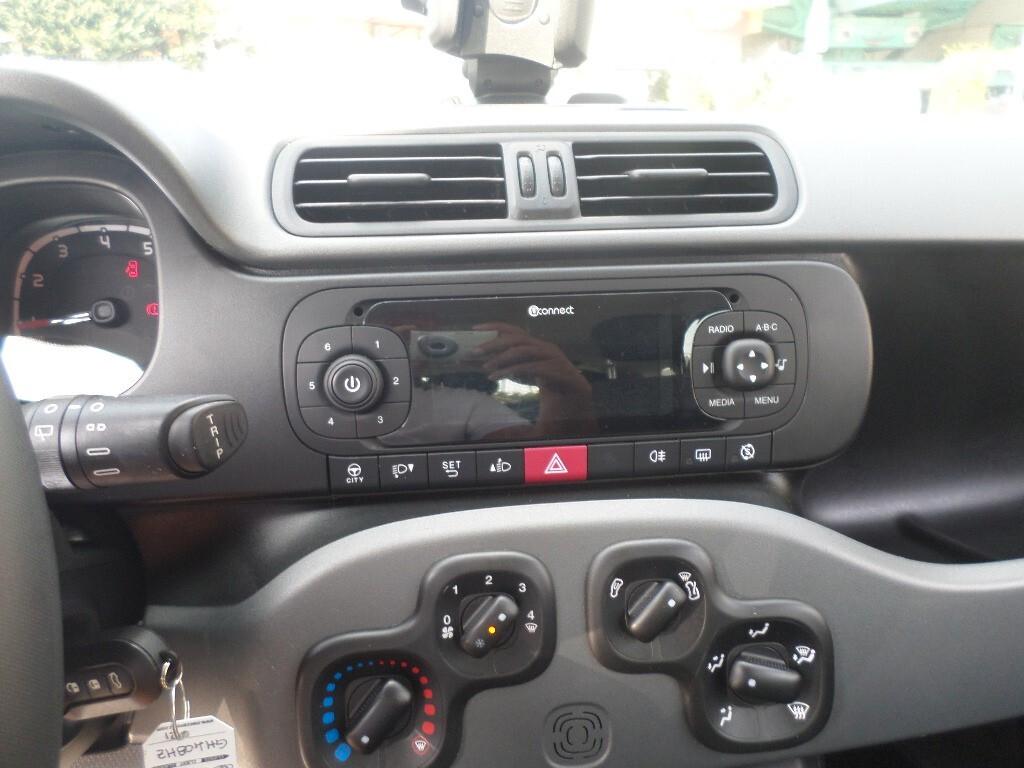 Fiat Panda 1.0 FireFly S&S Hybrid City Cross