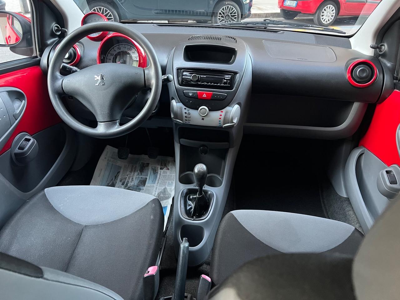 Peugeot 107 1.0 68CV 5p. Plaisir