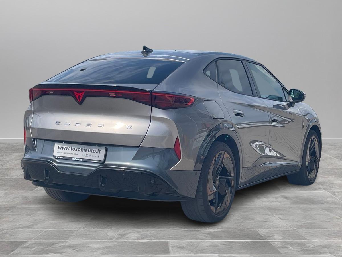 CUPRA CUPRA Tavascan VZ Adrenaline 77 kWh (net) 250 kW (340 CV) Elettrica Rapporto singolo AWD