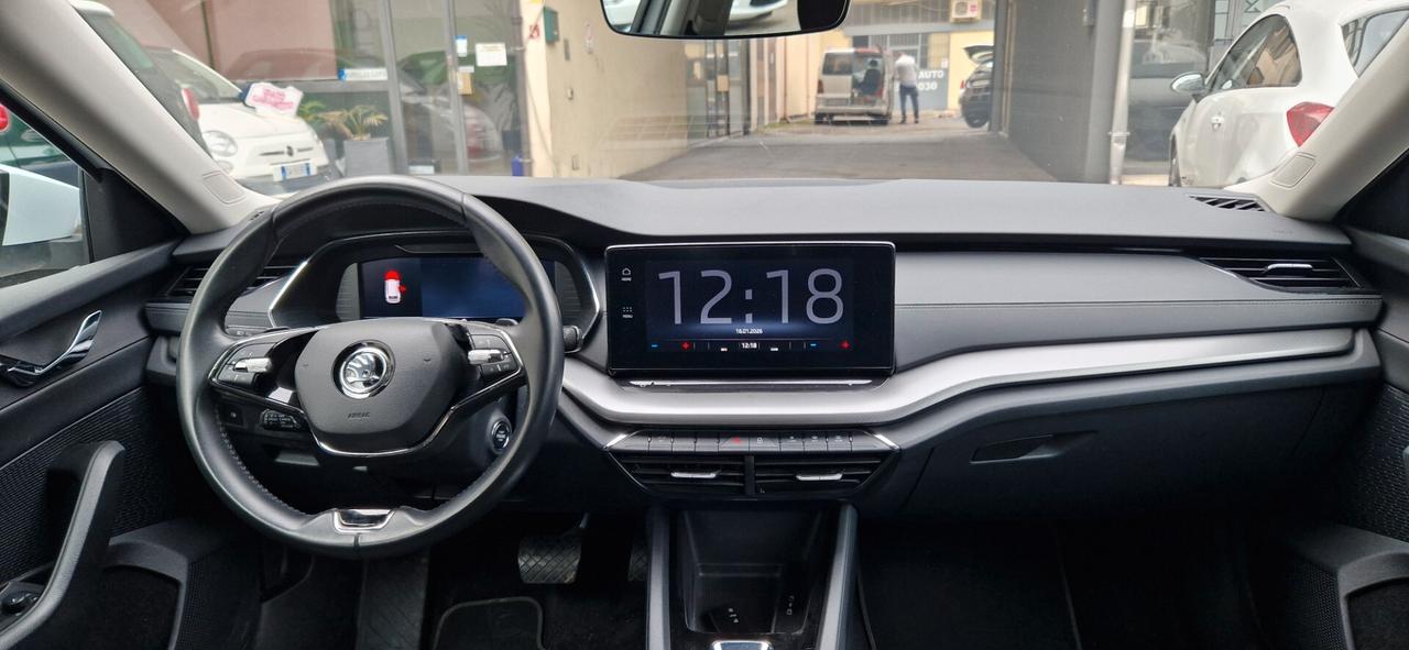 Skoda Octavia 2.0 TDI EVO SCR DSG Wagon Sportline