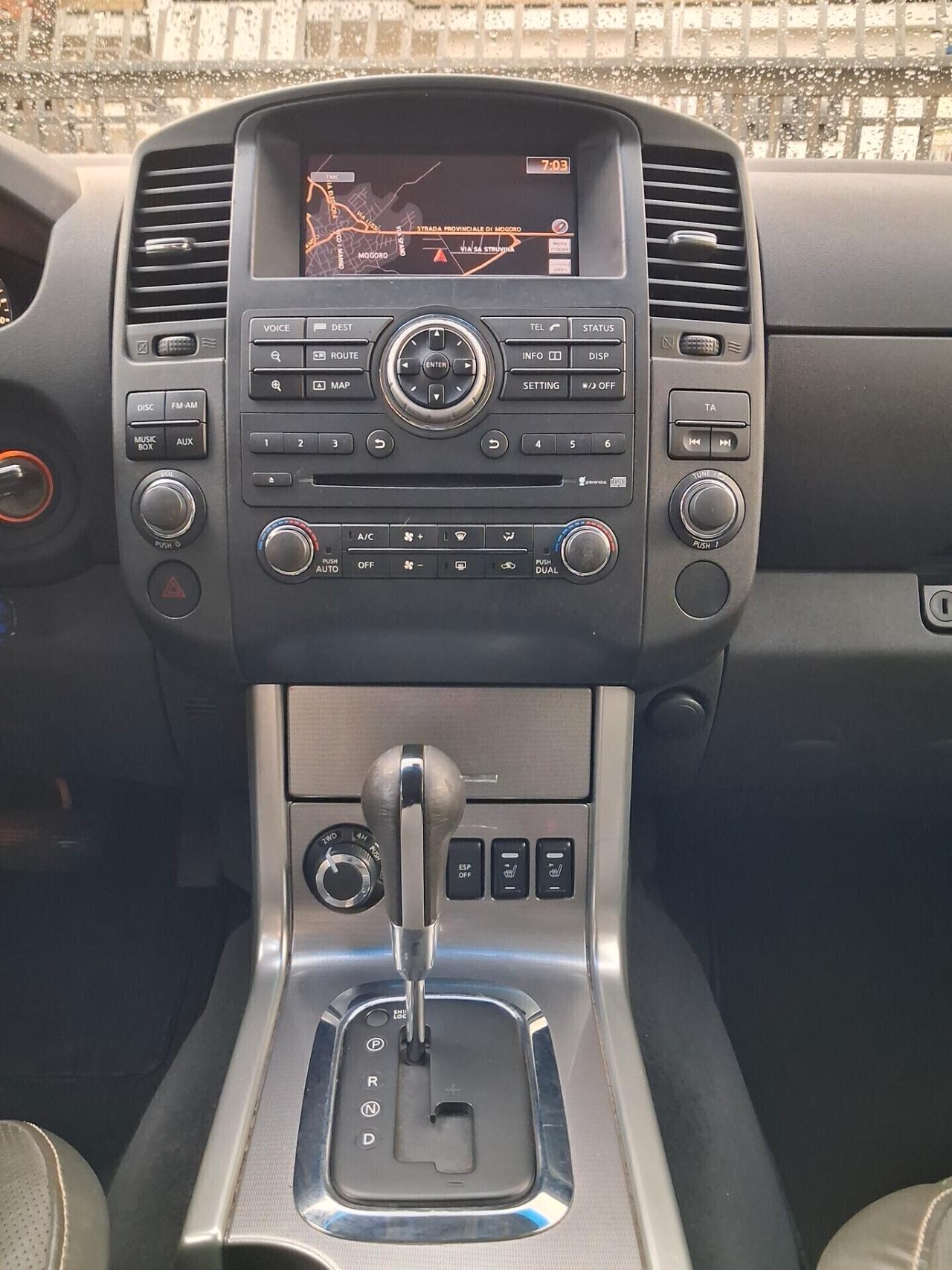 NISSAN Navara 3.000 dCi V6 231cv Km176.000