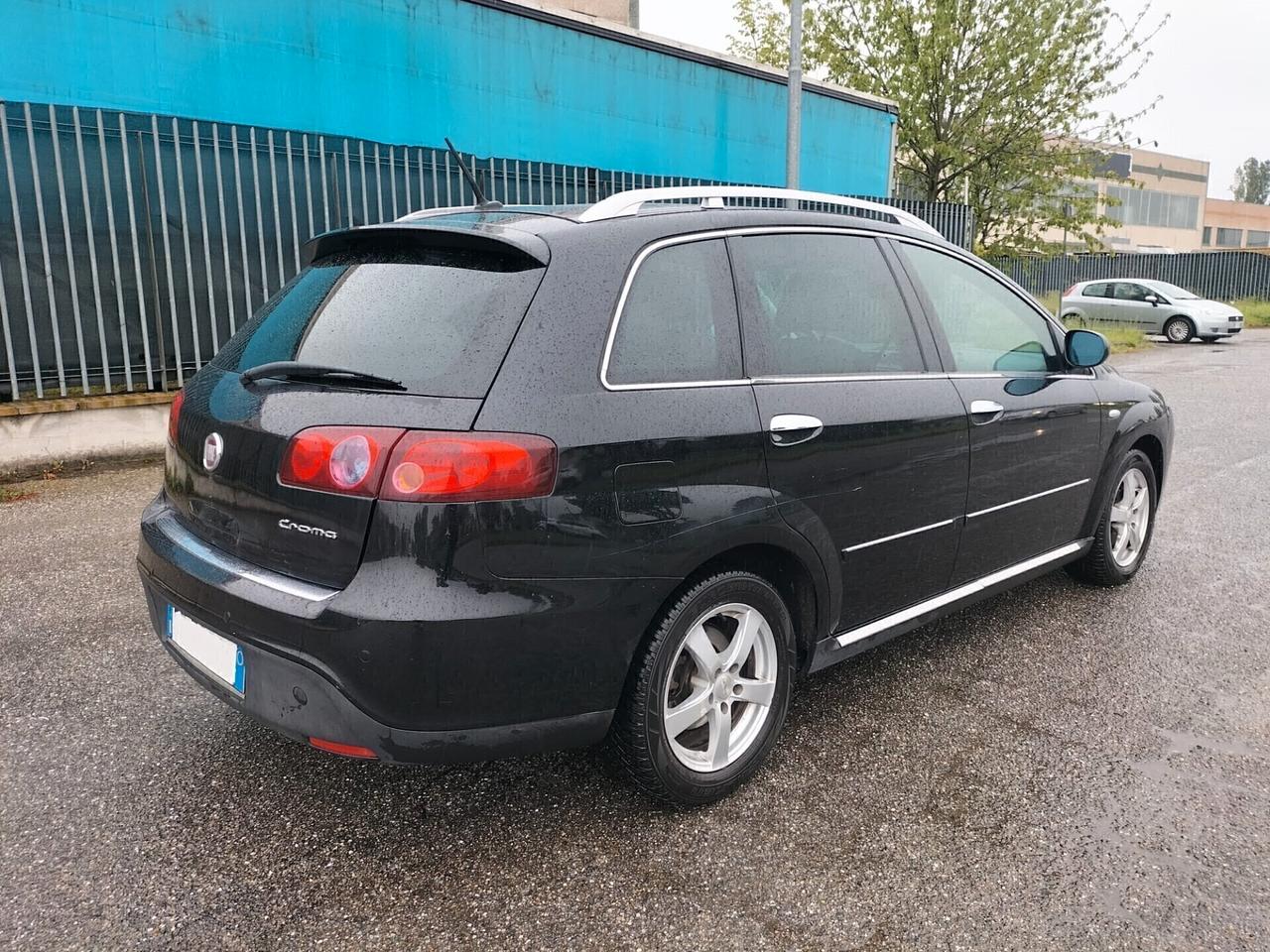 Fiat Croma 1.9 MJT (150cv) PELLE NAVI TETTO