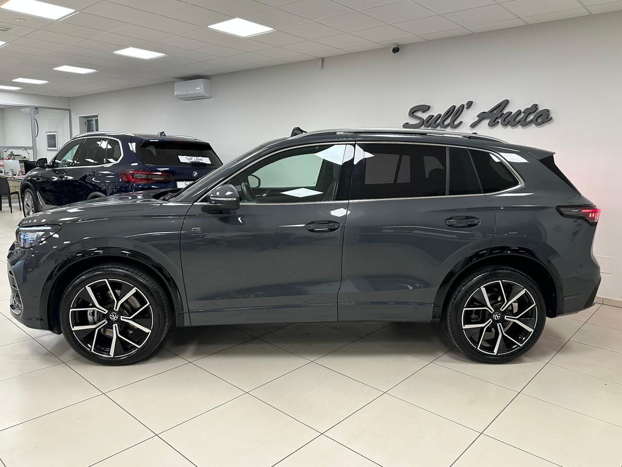 Volkswagen Tiguan 2.0 TDI 193 CV DSG 4MOTION R-Line - 2025