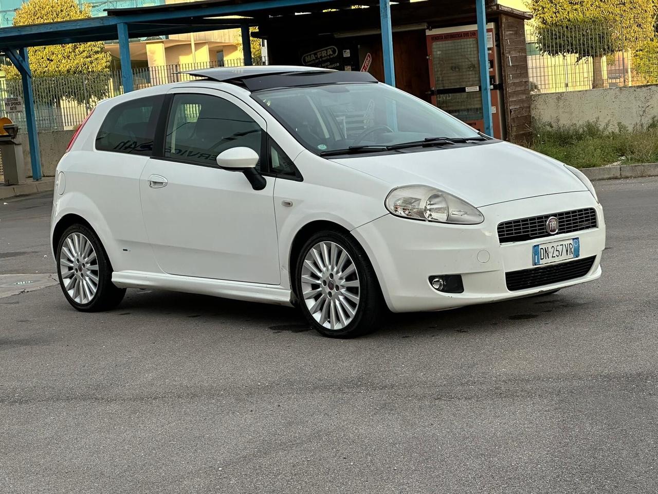 Fiat Grande Punto 1.4 3 porte Dynamic