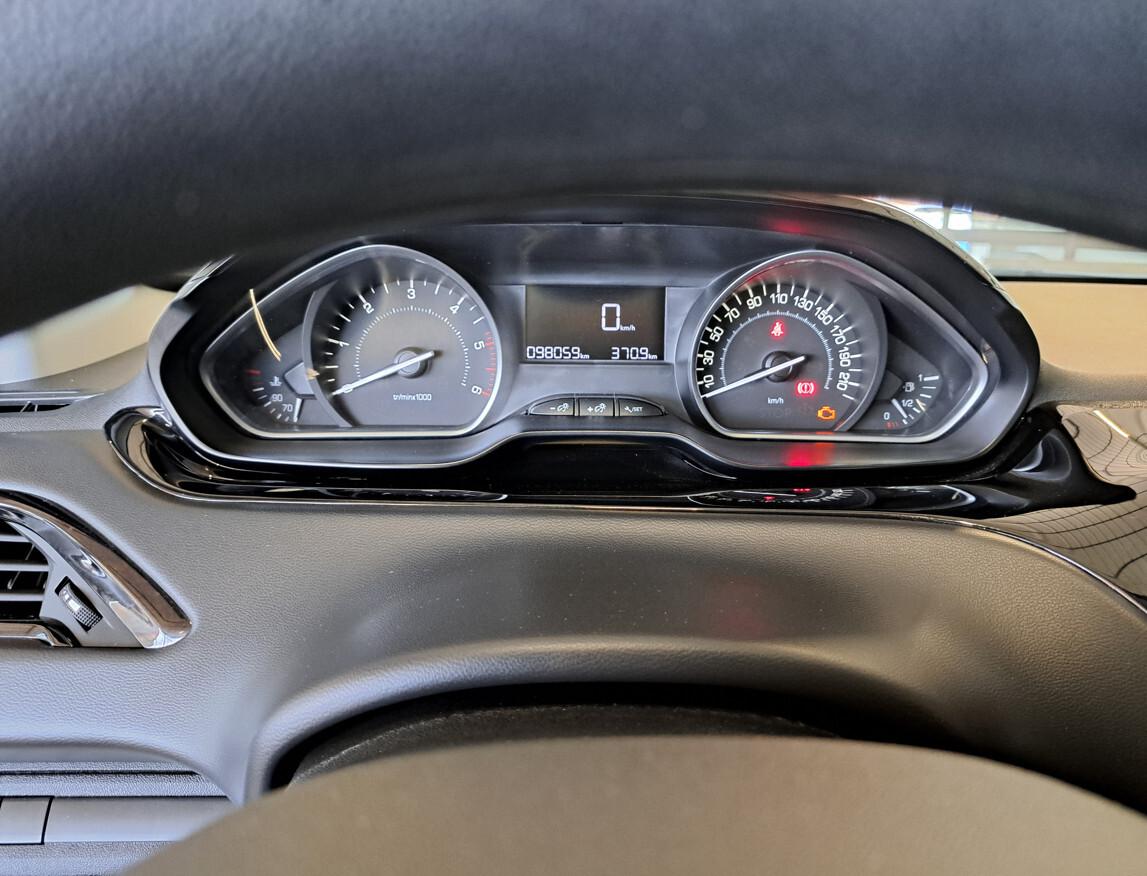 Peugeot 208 BlueHDi 75 S&S 5 porte Active