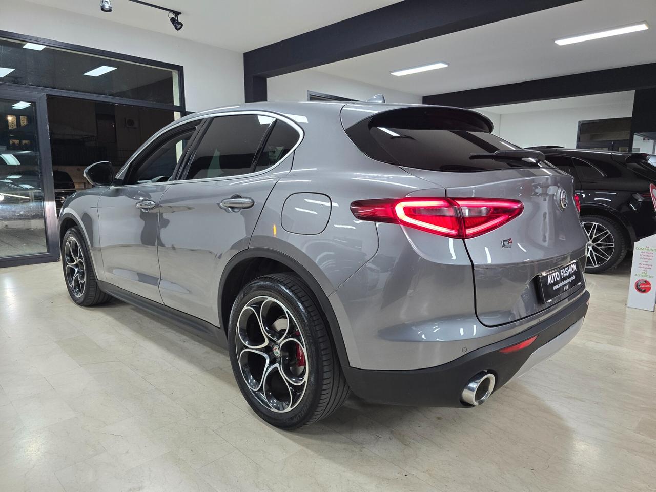 Alfa Romeo Stelvio 2.2 Turbodiesel 210 CV AT8 Q4 Executive