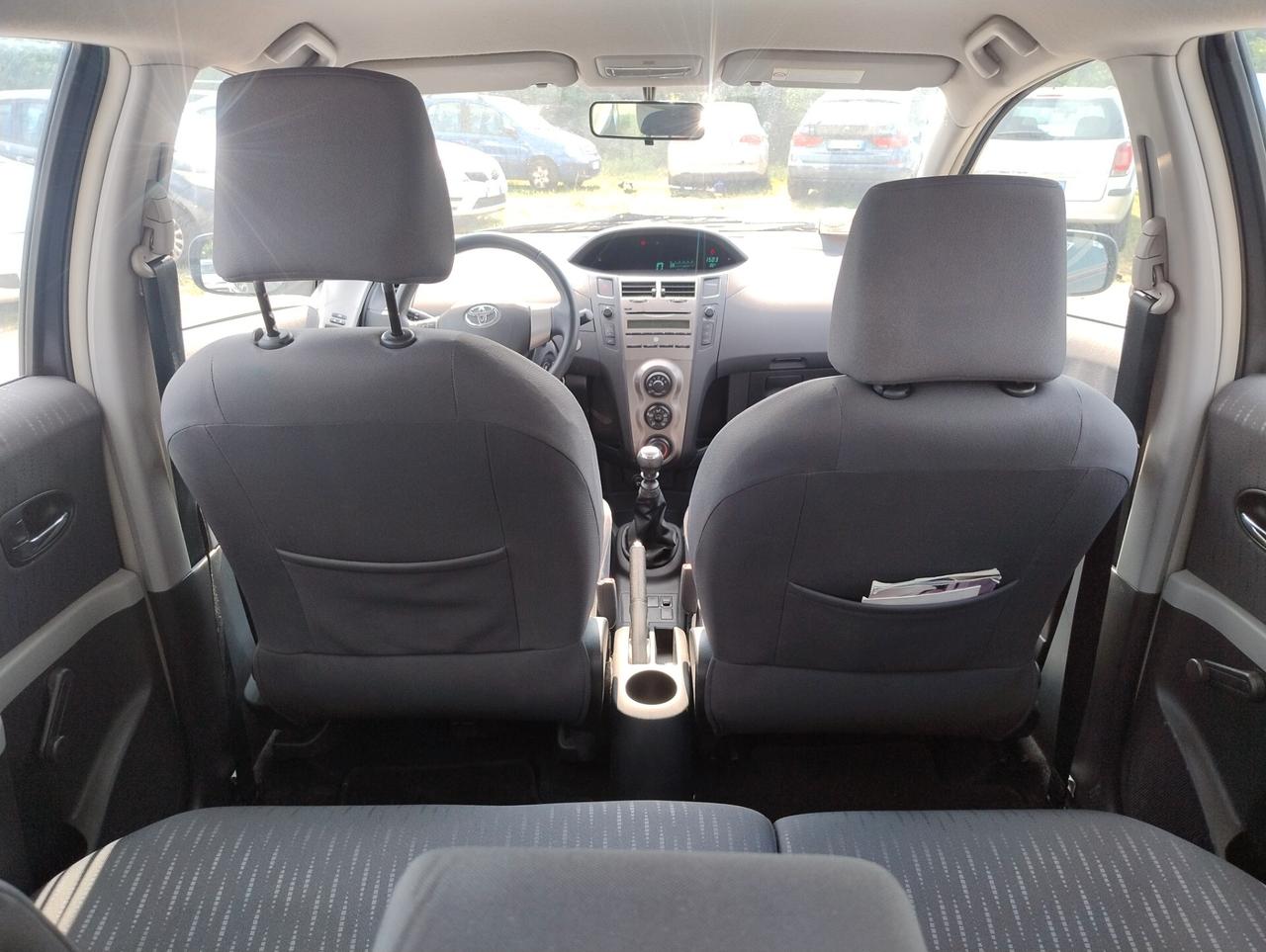 Toyota Yaris 1.3 5 porte Sol
