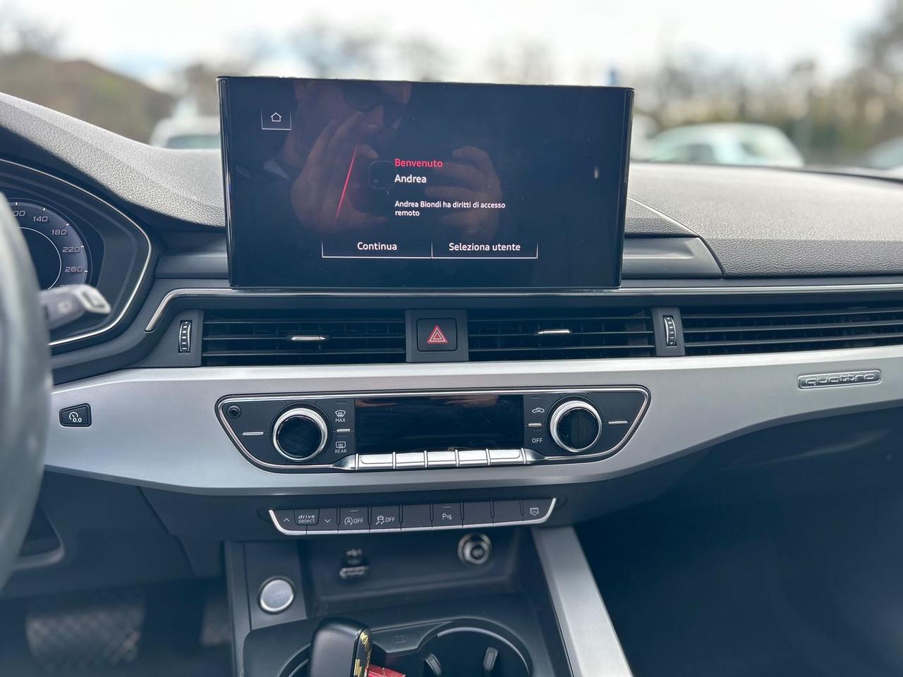 Audi A4 2.0 40 TDI Business Advanced #9936