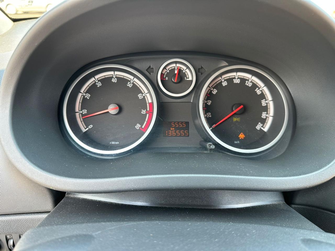 Opel Corsa 1.2 85CV 3 porte GPL-TECH b-color