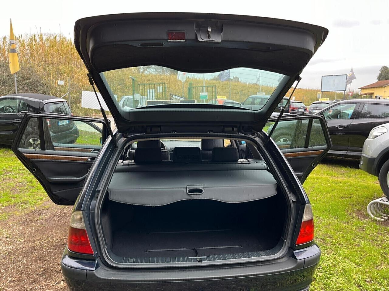 BMW 320D TURBODIESEL CAT TOURING ELETTA - CAMBIO AUTOMATICO