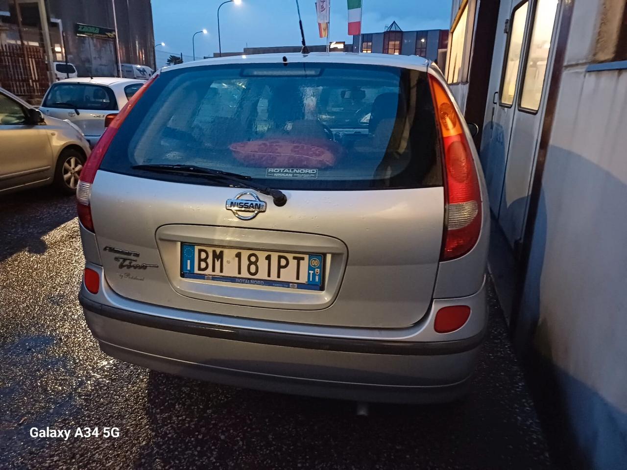 Nissan Almera 1.8 benzina Solo per esport