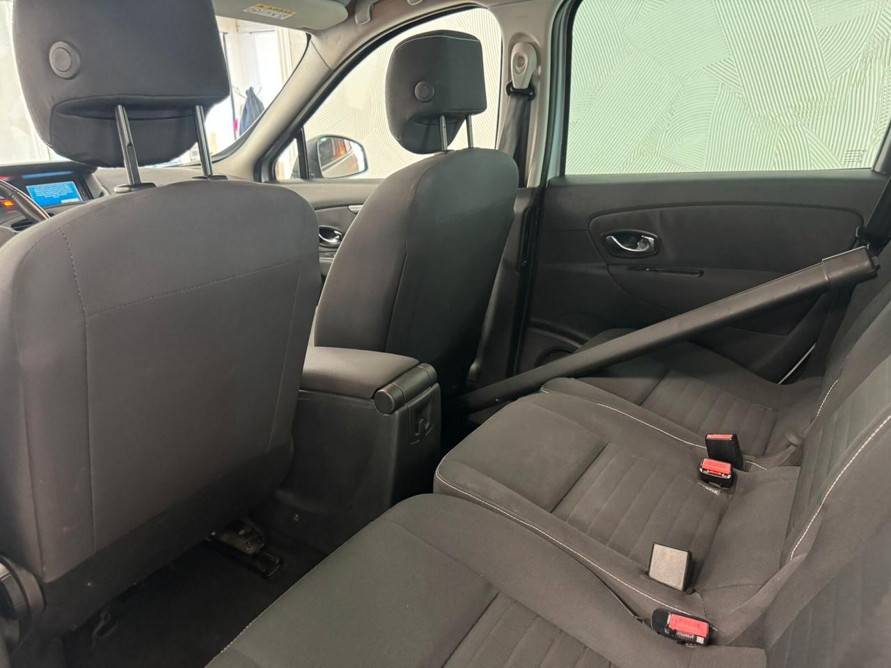 Renault Scenic Scénic 1.5 dCi 110CV Start&Stop Energy - 7 POSTI NEOPATENTATI