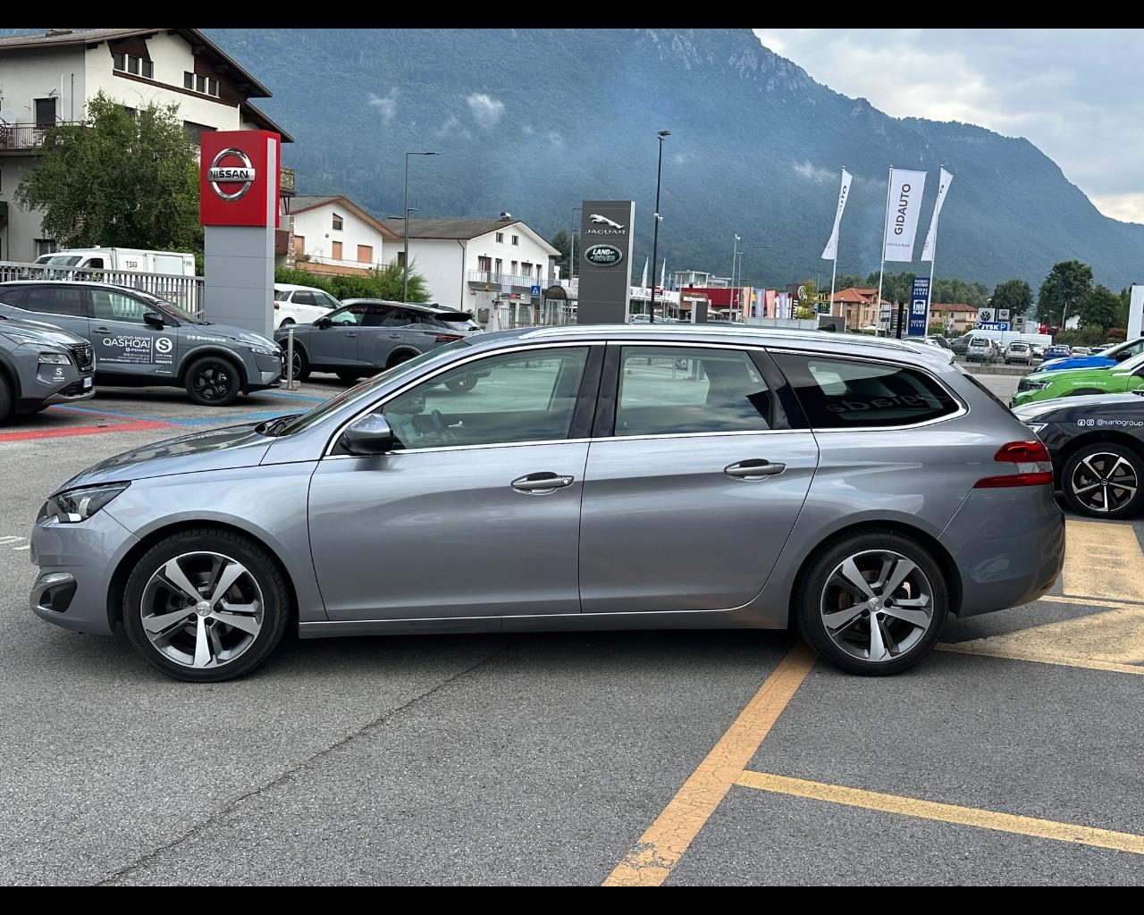 PEUGEOT 308 2ª serie - 308 BlueHDi 120 S&S EAT6 SW Allure