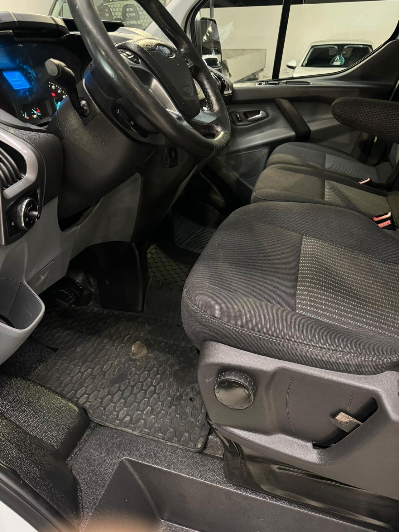 FORD TRANSIT