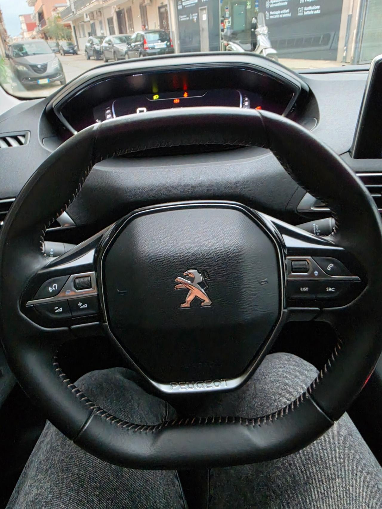 Peugeot 3008 BlueHDi 130 S&S Active Pack