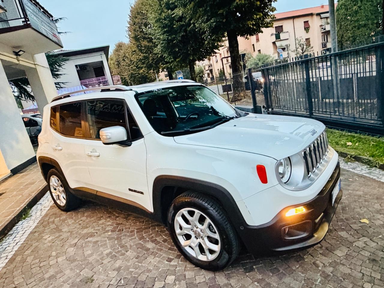 Jeep Renegade 1.6 Mjt 120 CV Limited