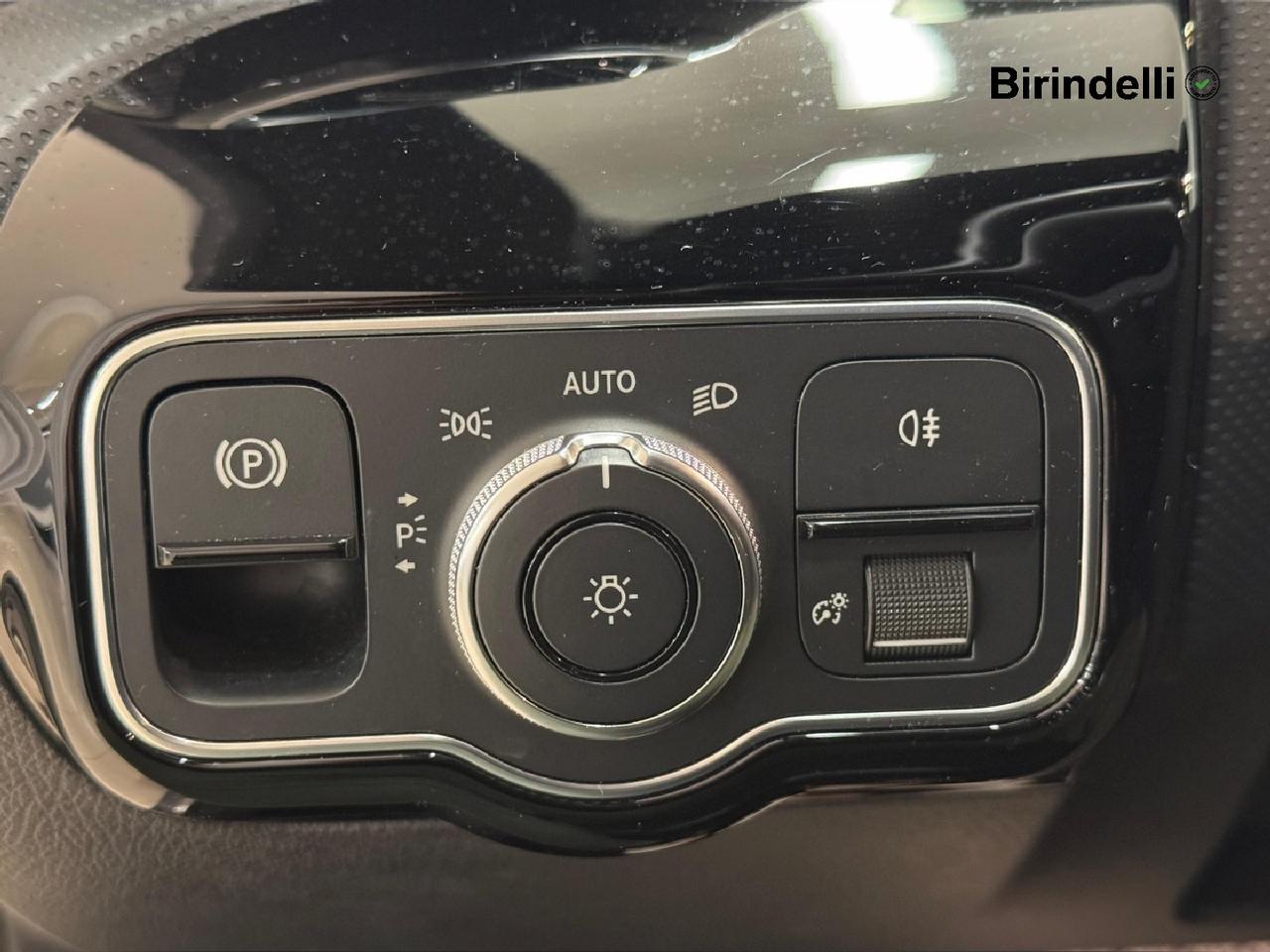 Mercedes-Benz Classe A (W177) - A 180 d Automatic Sport