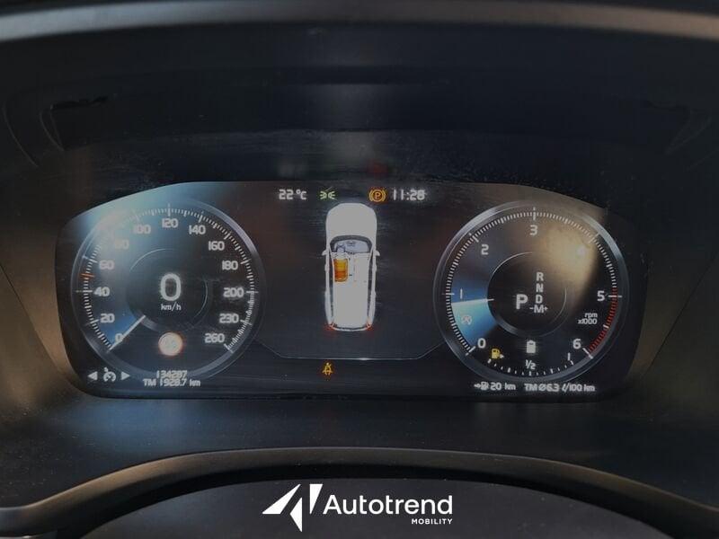 Volvo V60 B4 197+14 CV Mild Hybrid Diesel Automatica Momentum Business
