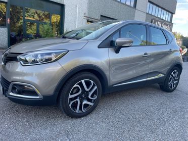 Renault Captur 1.5 dCi 8V 90 CV*Neopatentati*Automatik*Cerchi*