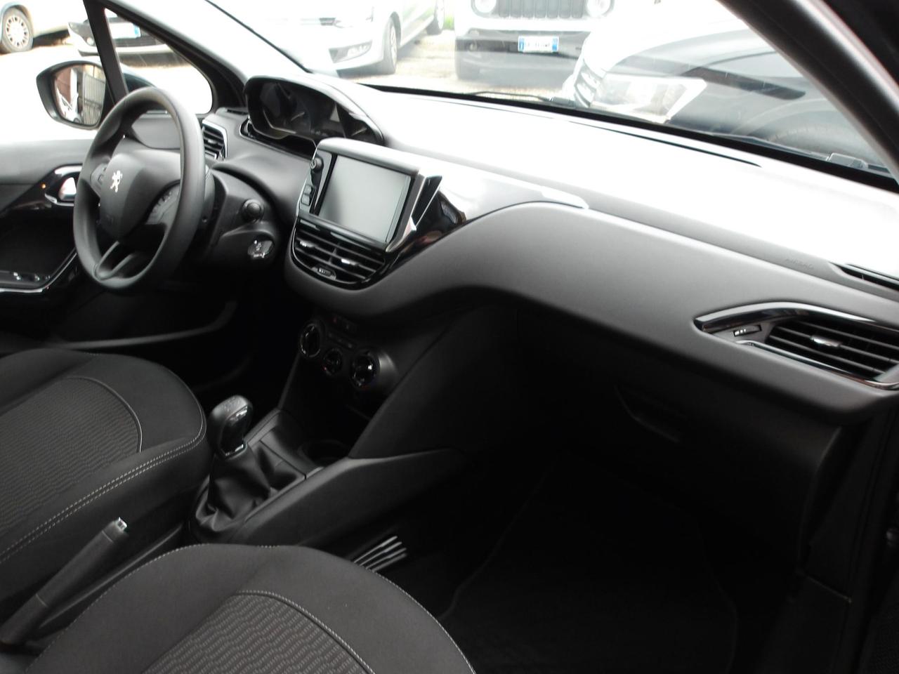 Peugeot 208 5 Porte 208 5p 1.2 puretech Active 68cv my18