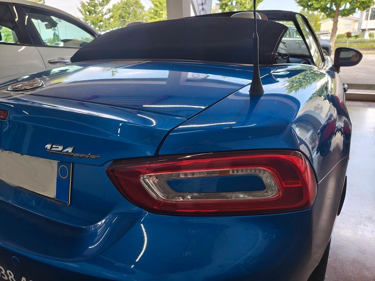Fiat 124 Spider 1.4 MultiAir Lusso