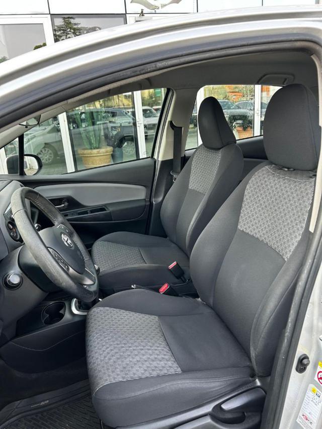TOYOTA Yaris 1.0 5 porte Active NEO PATENTATO