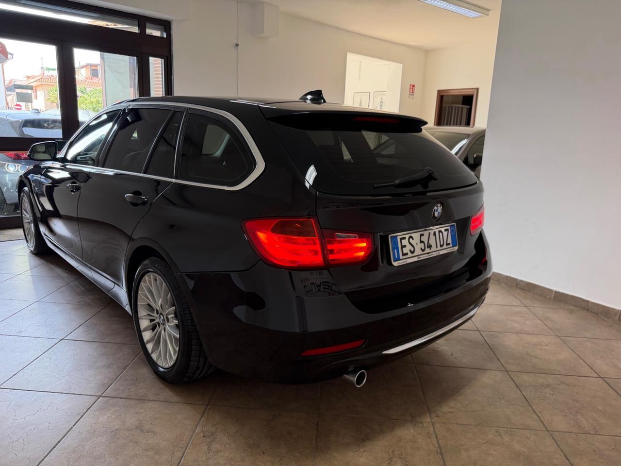 Bmw 318 318d Touring LUXURY aut.
