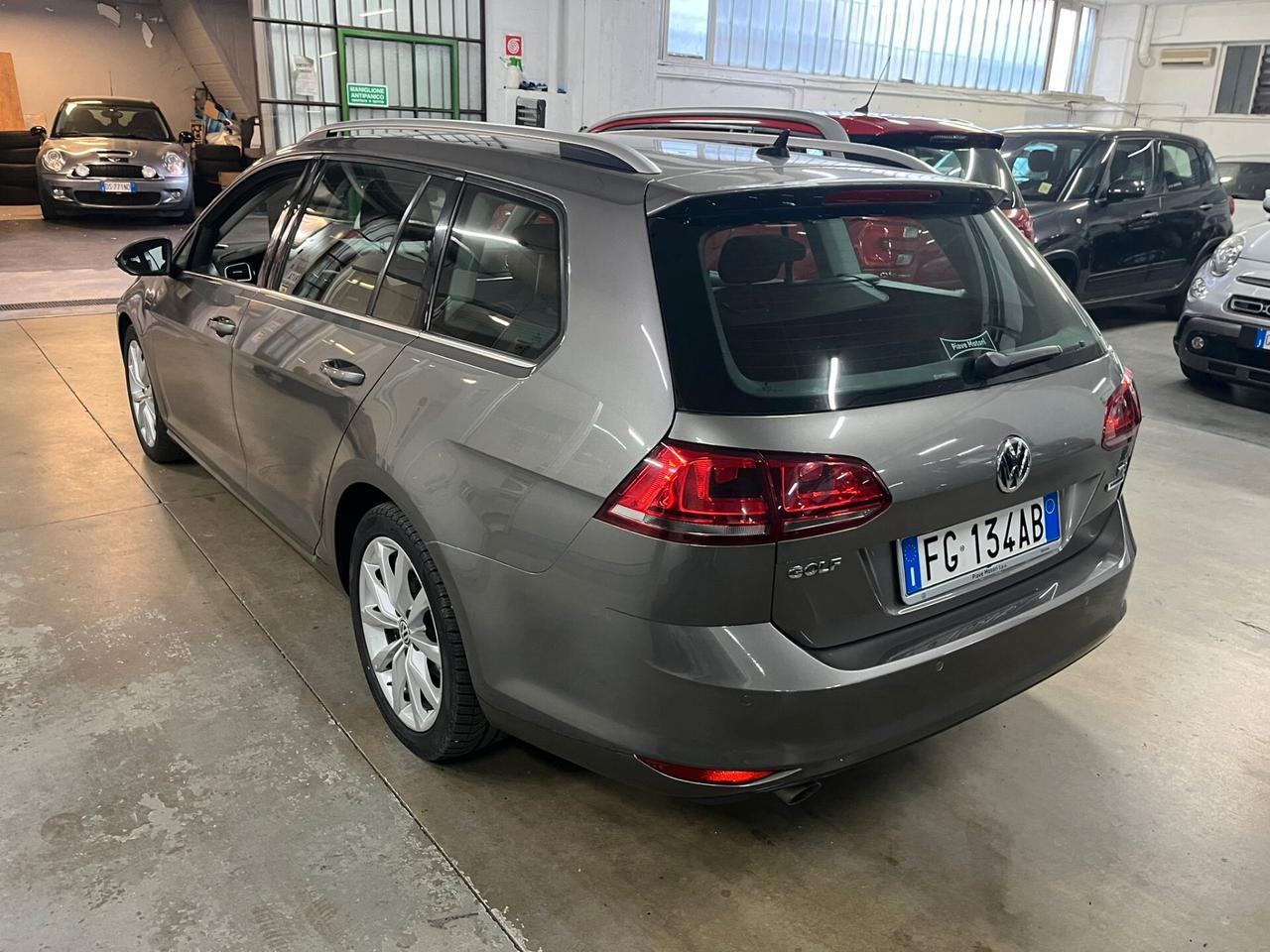 Volkswagen Golf Variant 1.6 Tdi Highline EURO 6