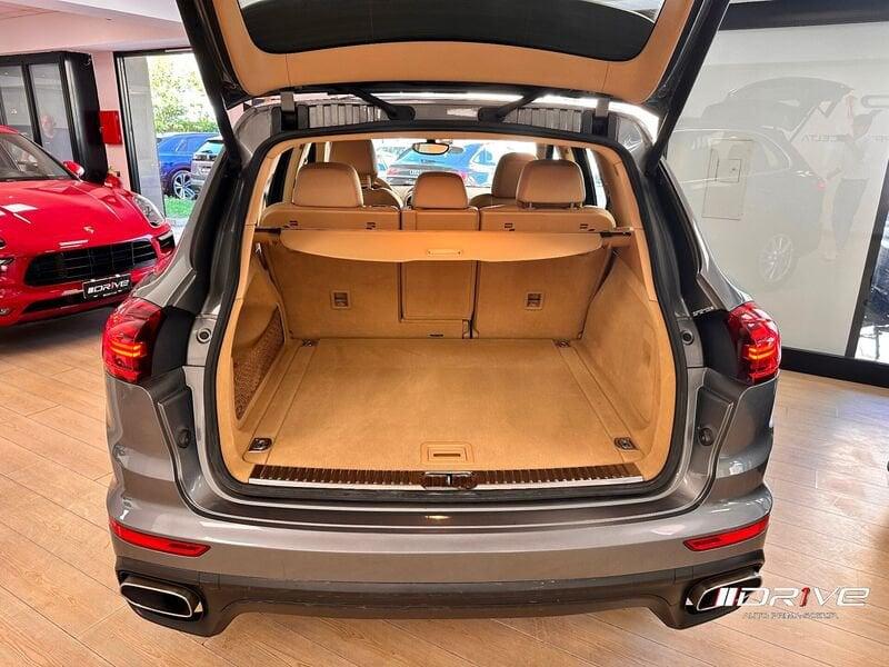Porsche Cayenne Cayenne 3.0 Diesel