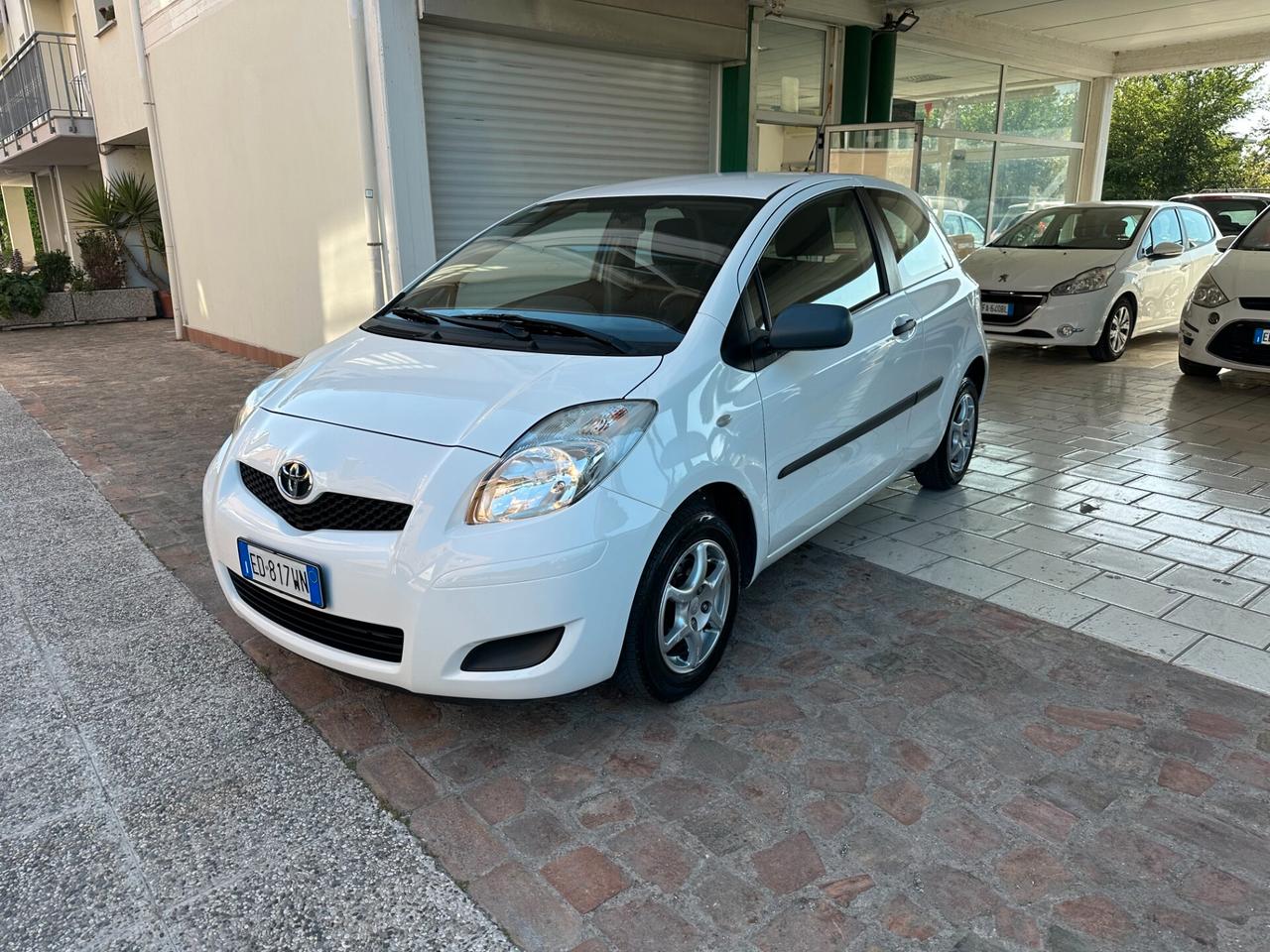 Toyota Yaris 1.0 (12 Rate)