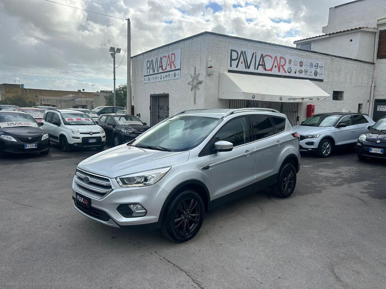 FORD Kuga 2.0 TDCI 120 CV S&S 2WD Pow. Bus.