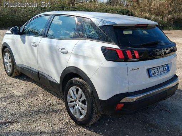 PEUGEOT 3008 3008 1.5 bluehdi GB312KR --- KM CERTIFICATI ---