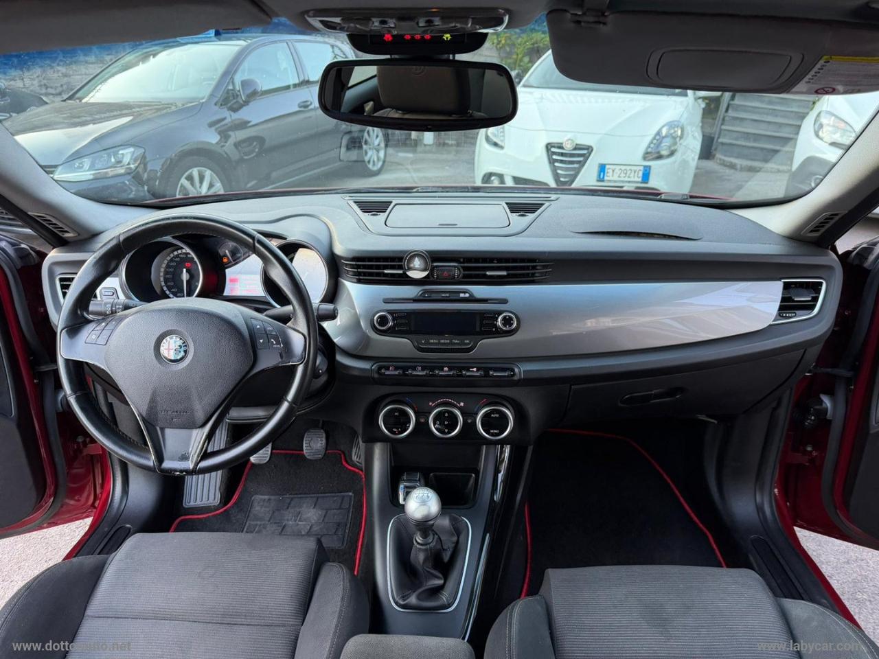 ALFA ROMEO Giulietta 1.6 JTDm-2 105 CV Distinctive