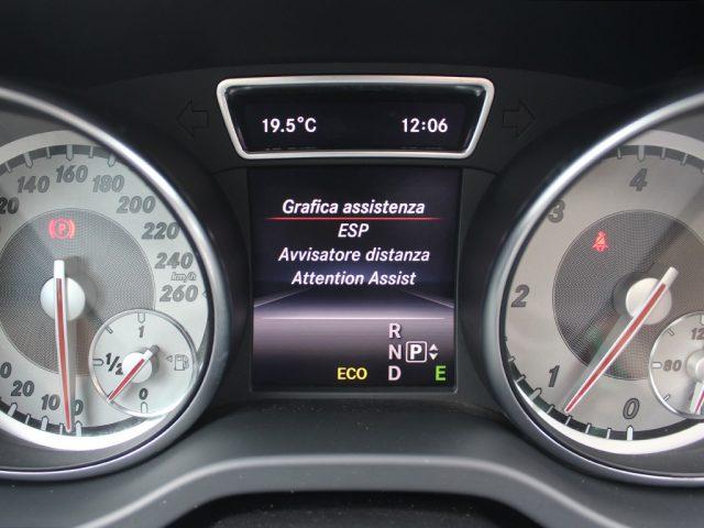 MERCEDES-BENZ GLA 220 CDI Automatic 4Matic Sport