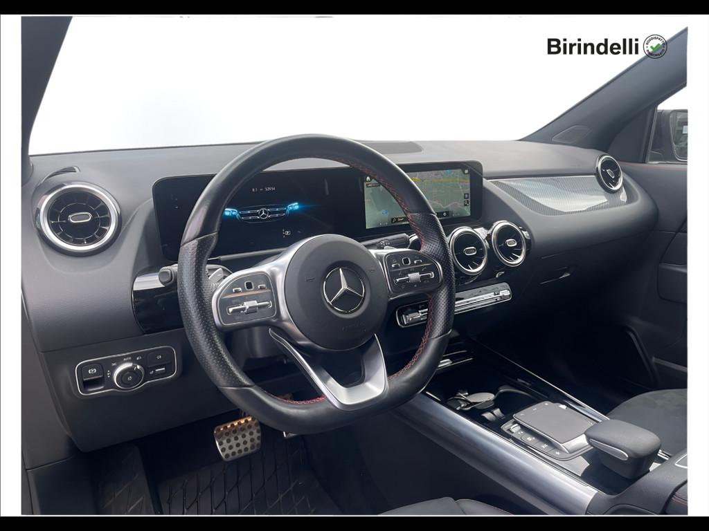 Mercedes-Benz GLA (H247) - GLA 180 d Automatic Premium