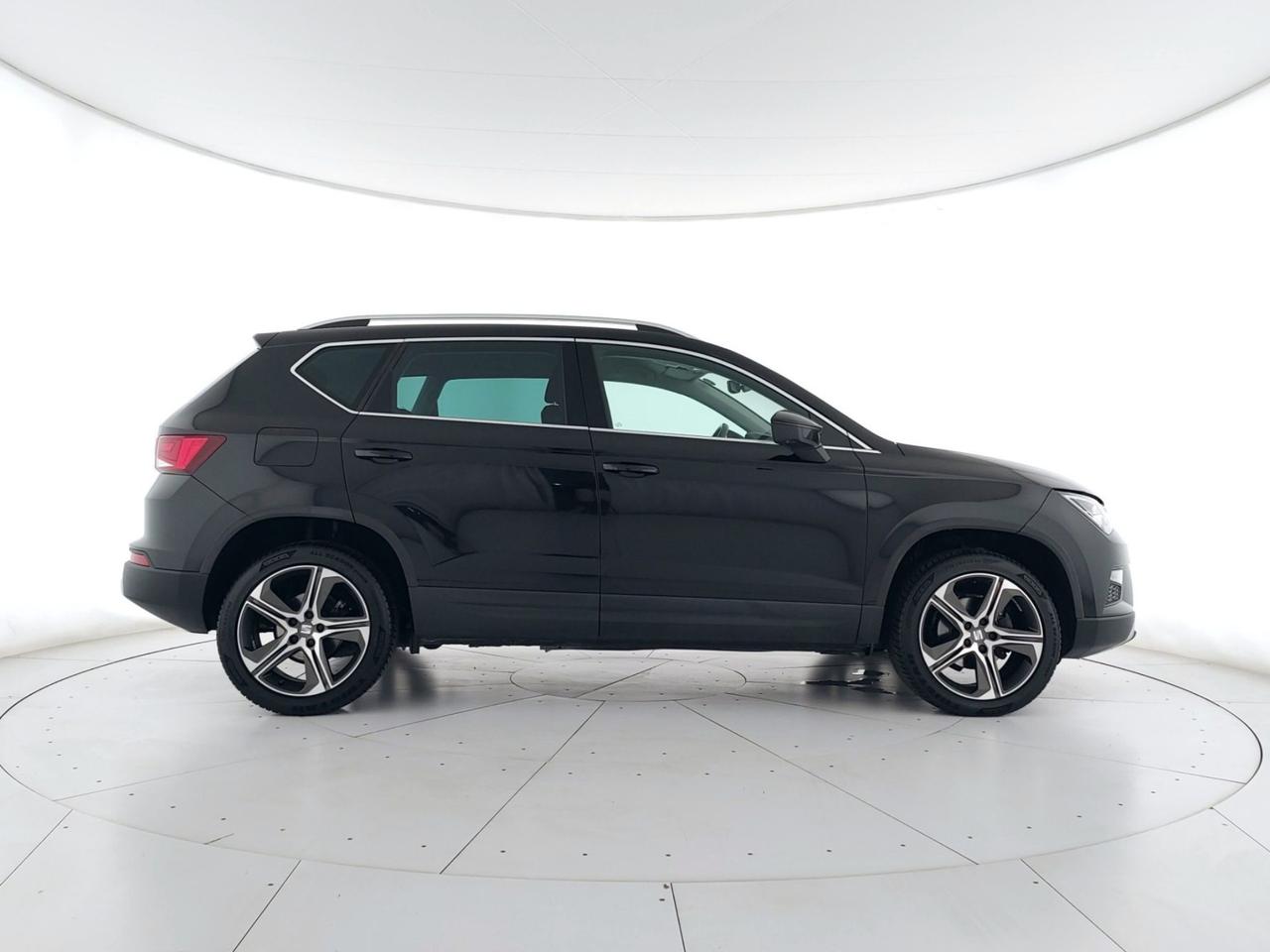 SEAT Ateca 1.6 tdi Business dsg NEOPATENTATI+CAMERA+ACC