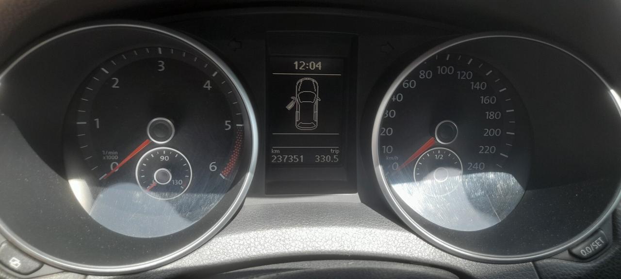 Volkswagen Golf 1.6 TDI DPF 5p. Highline