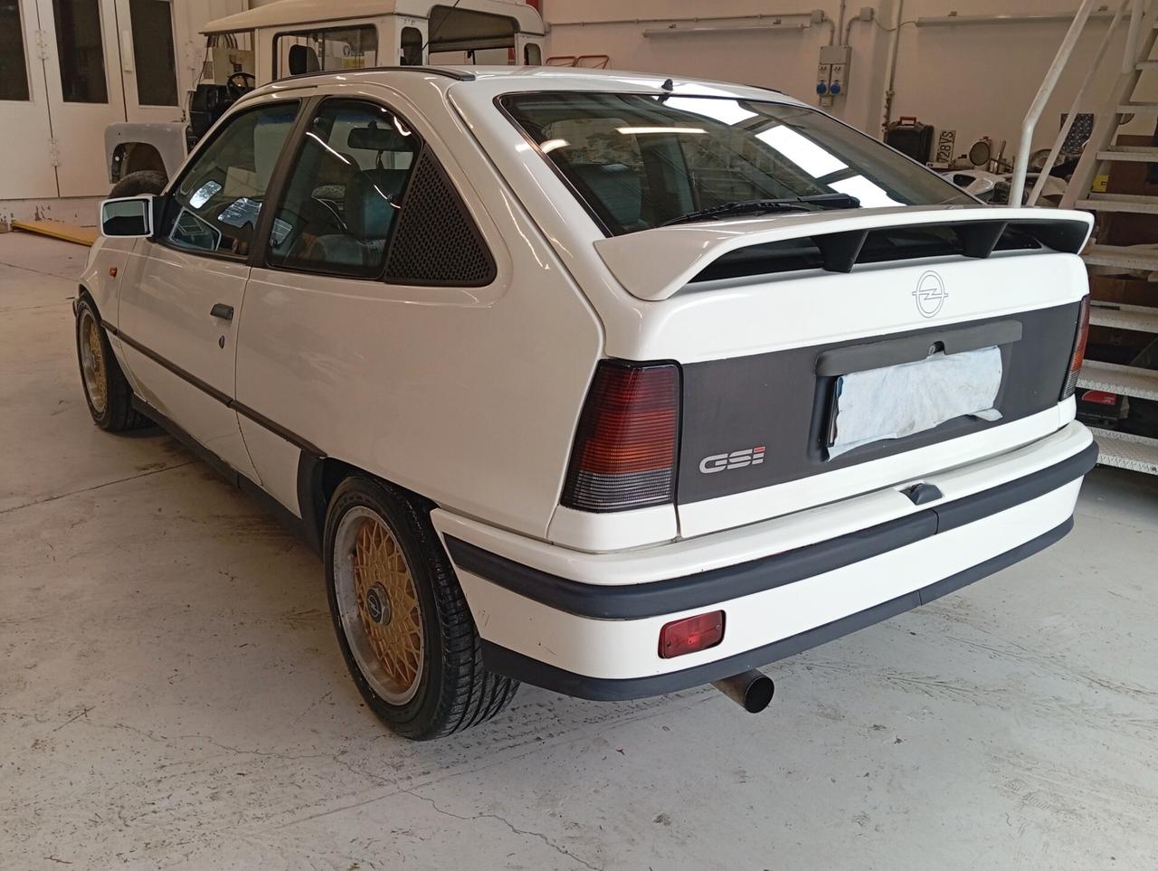 Opel Kadett 2.0 3 porte GSi