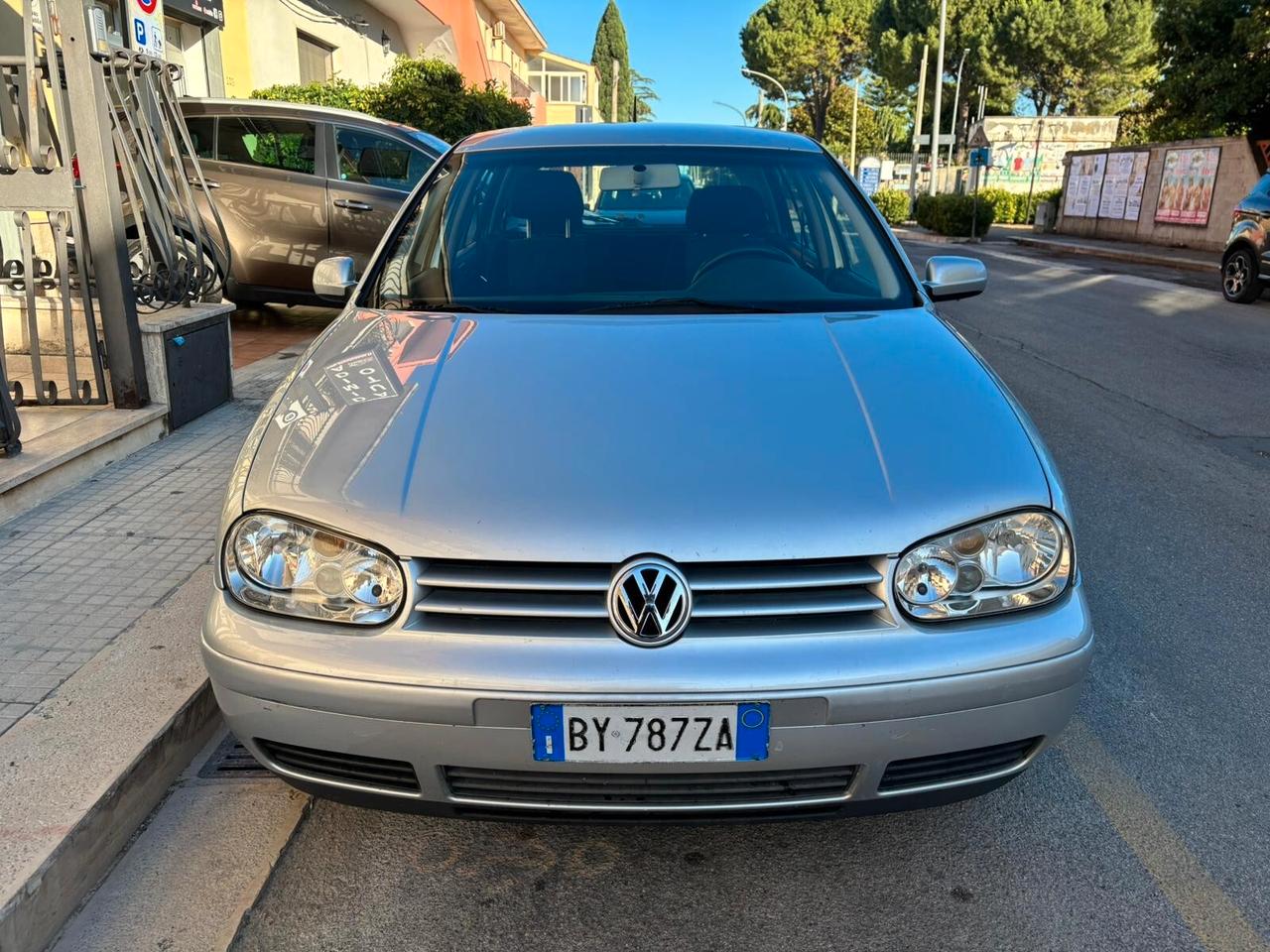 VOLKSWAGEN GOLF 1.9 130 CV
