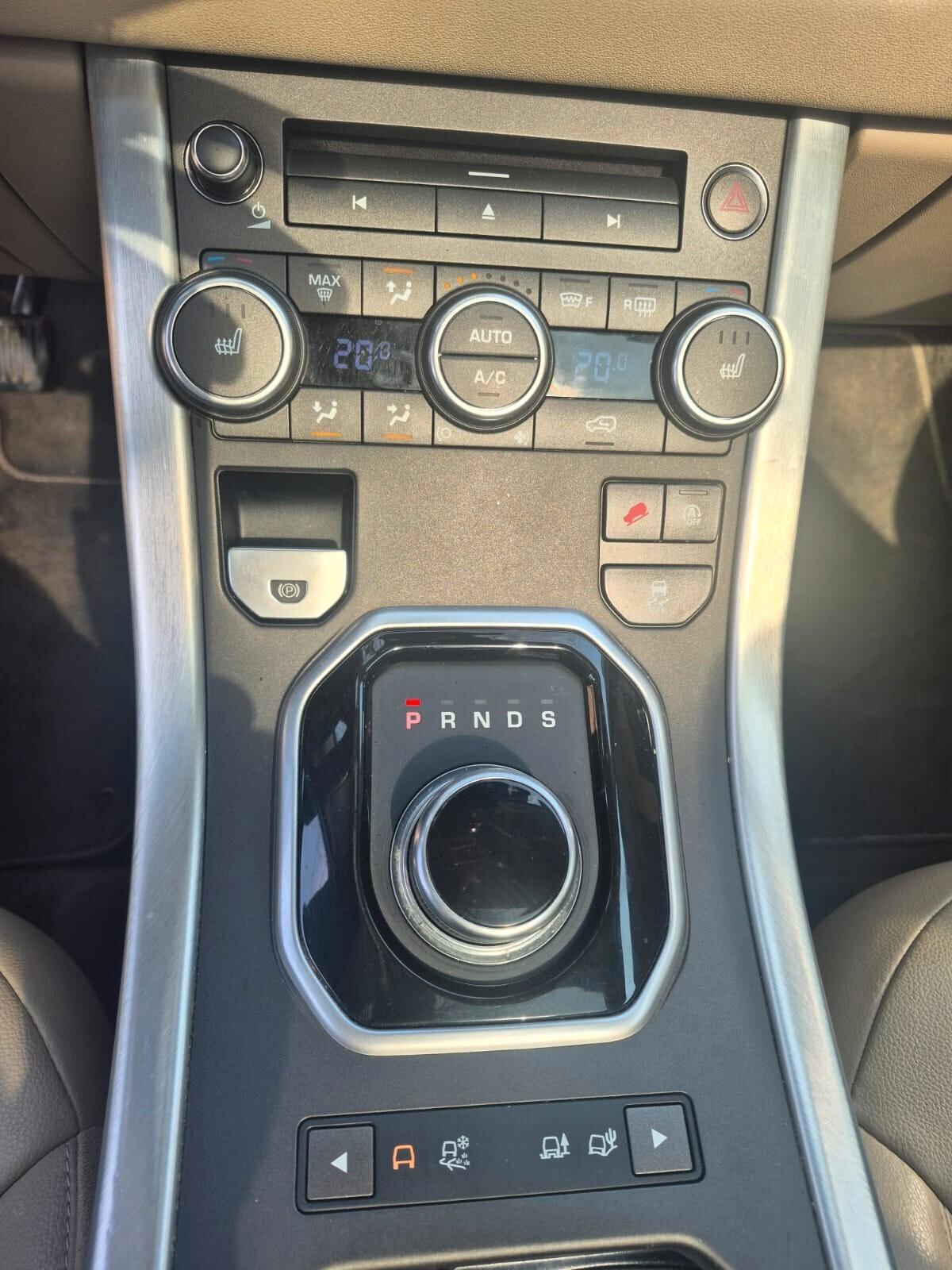 Land Rover Range Evoque 2.0 TD4 150 CV 5p. SE Dynamic