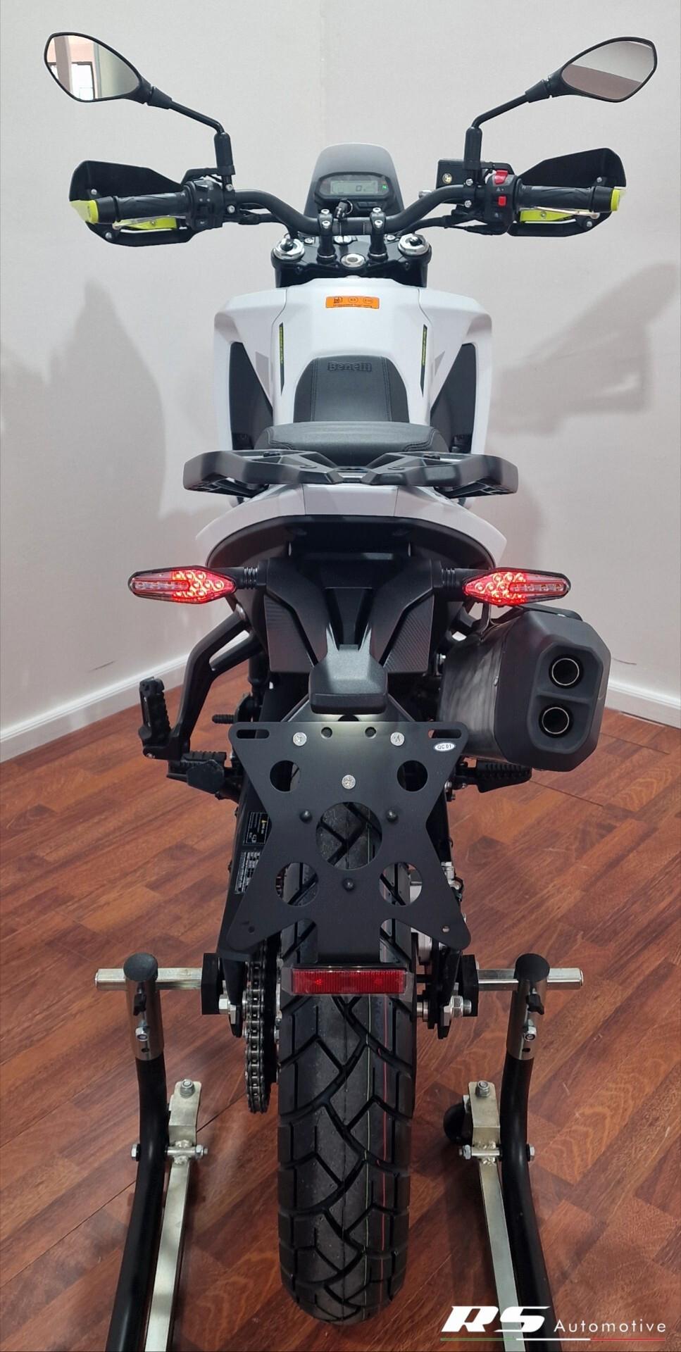 BENELLI BKX 300